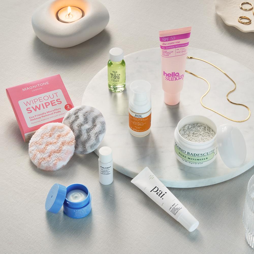 lookfantastic Die Glow 'n' Go Edition (im Wert von mehr als 150 €)