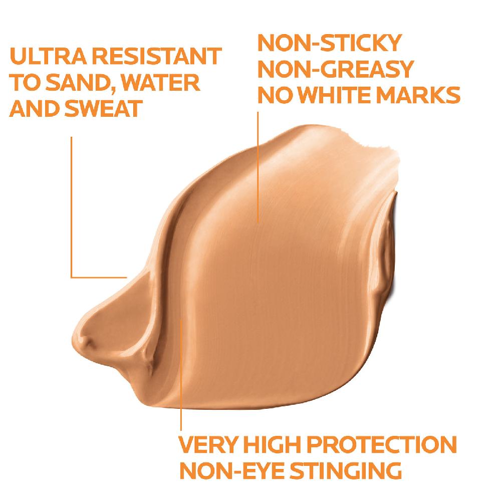 lookfantastic La Roche-Posay Anthelios UVMune 400 Unsichtbares Fluid Getönt LSF 50+ 50 ml zollfrei