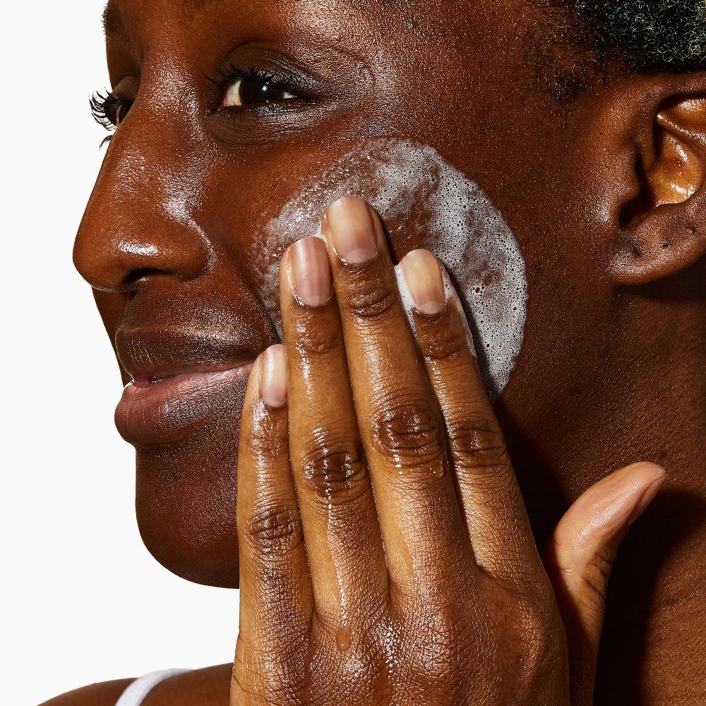 lookfantastic CeraVe SA Glättende Reinigungsmilch mit Salicylsäure für Trockene Raue und Unebene Haut 236 ml Limitierter Zeitrabatt