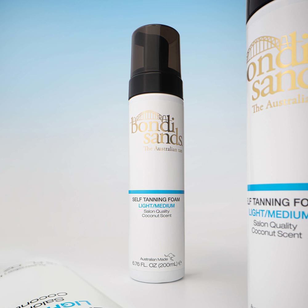 lookfantastic Bondi Sands Self Tanning Foam 200ml - Light/Medium Weihnachtsangebot