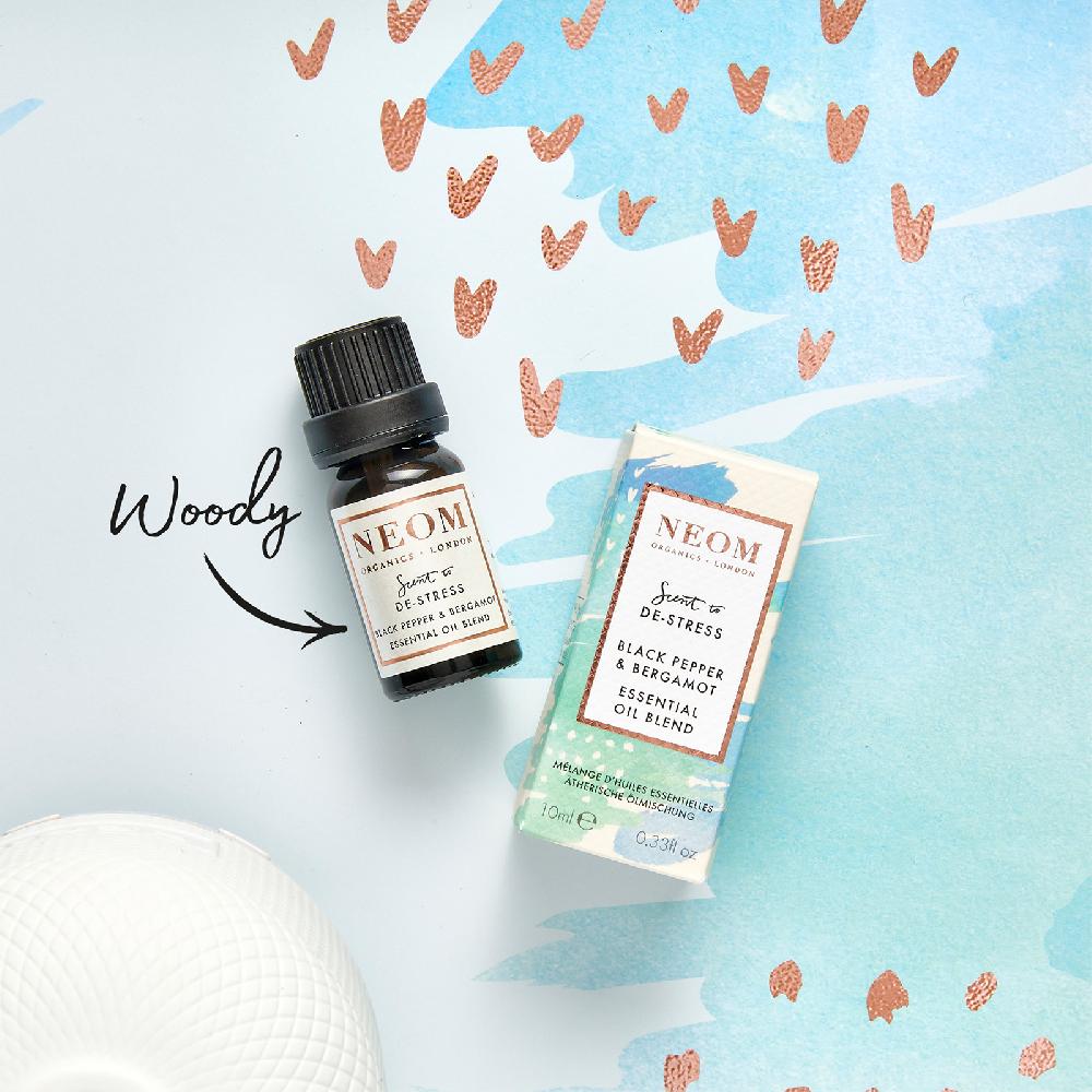 lookfantastic NEOM Schwarzer Pfeffer und Bergamotte ätherische Ölmischung 10 ml Riesige Ersparnisse