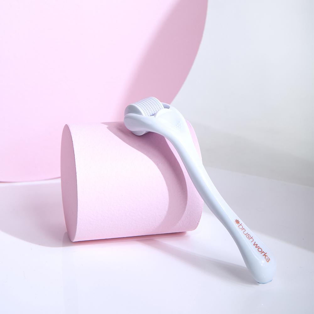 lookfantastic brushworks HD Micro Needle Derma Roller Discount Store für neue Produkte