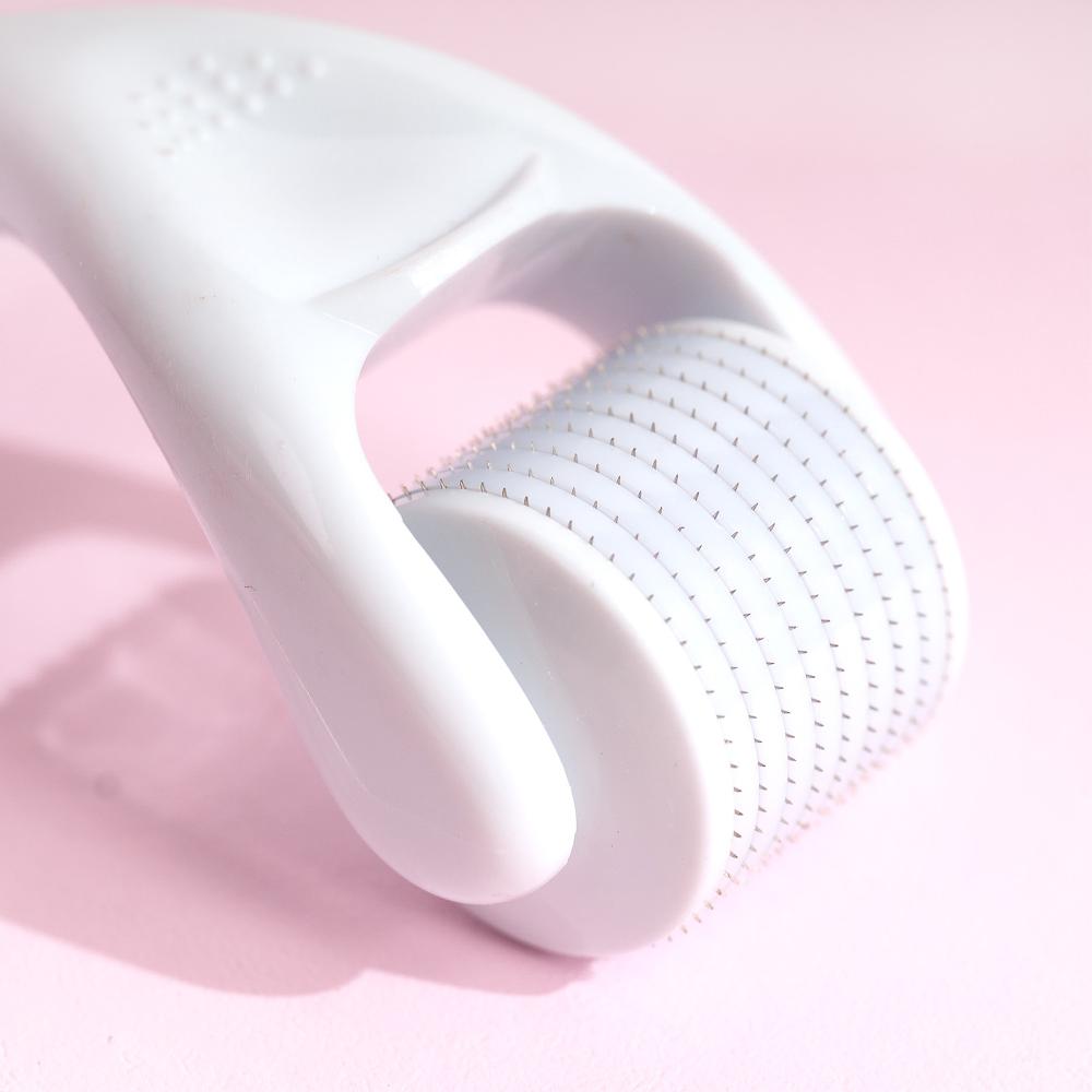 lookfantastic brushworks HD Micro Needle Derma Roller Discount Store für neue Produkte