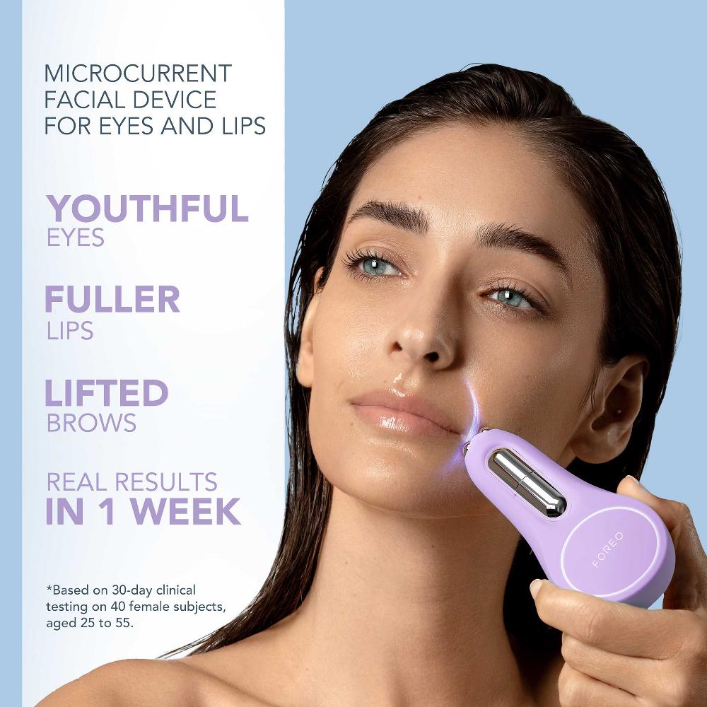 lookfantastic FOREO BEAR 2 Gerät zur Gesichtsstraffung für Augen und Lippen – Lavendel Kostenloser Versand