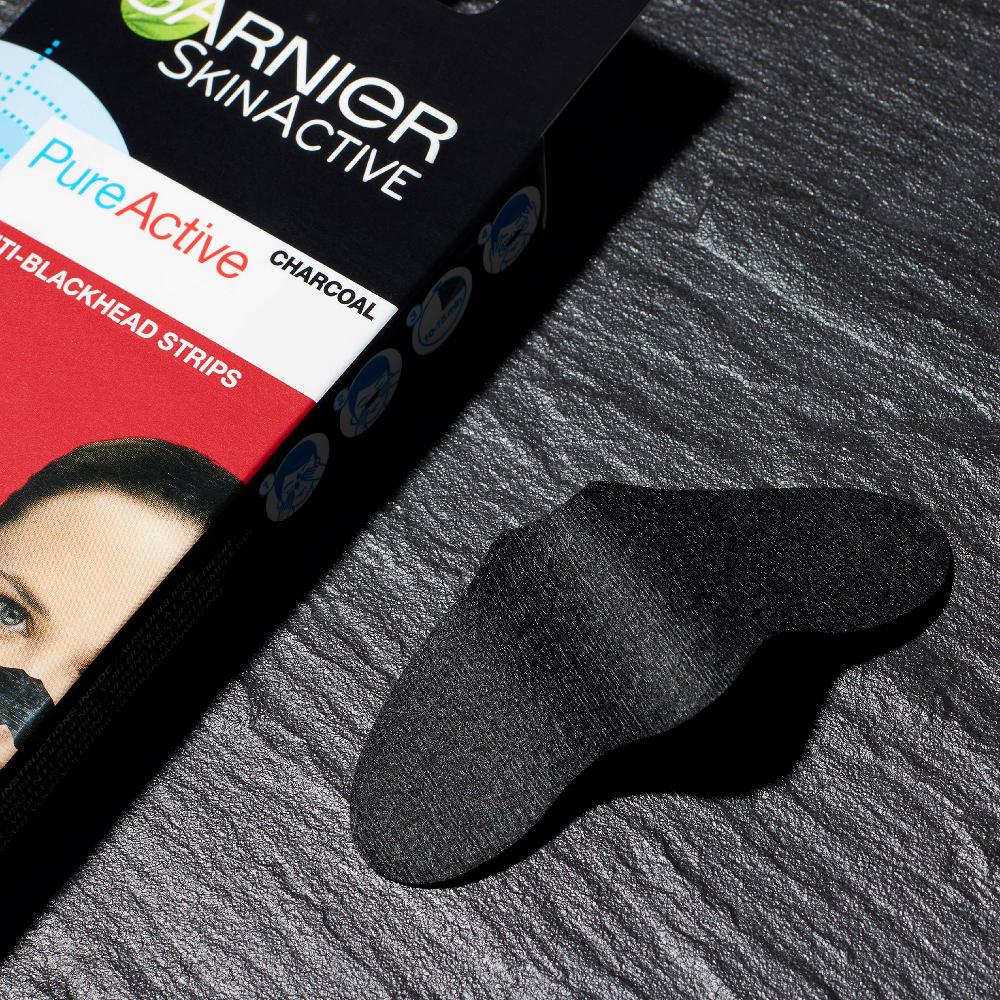 lookfantastic Garnier Pure Active Charcoal Anti-Blackhead Nose Strips x 4 zollfrei