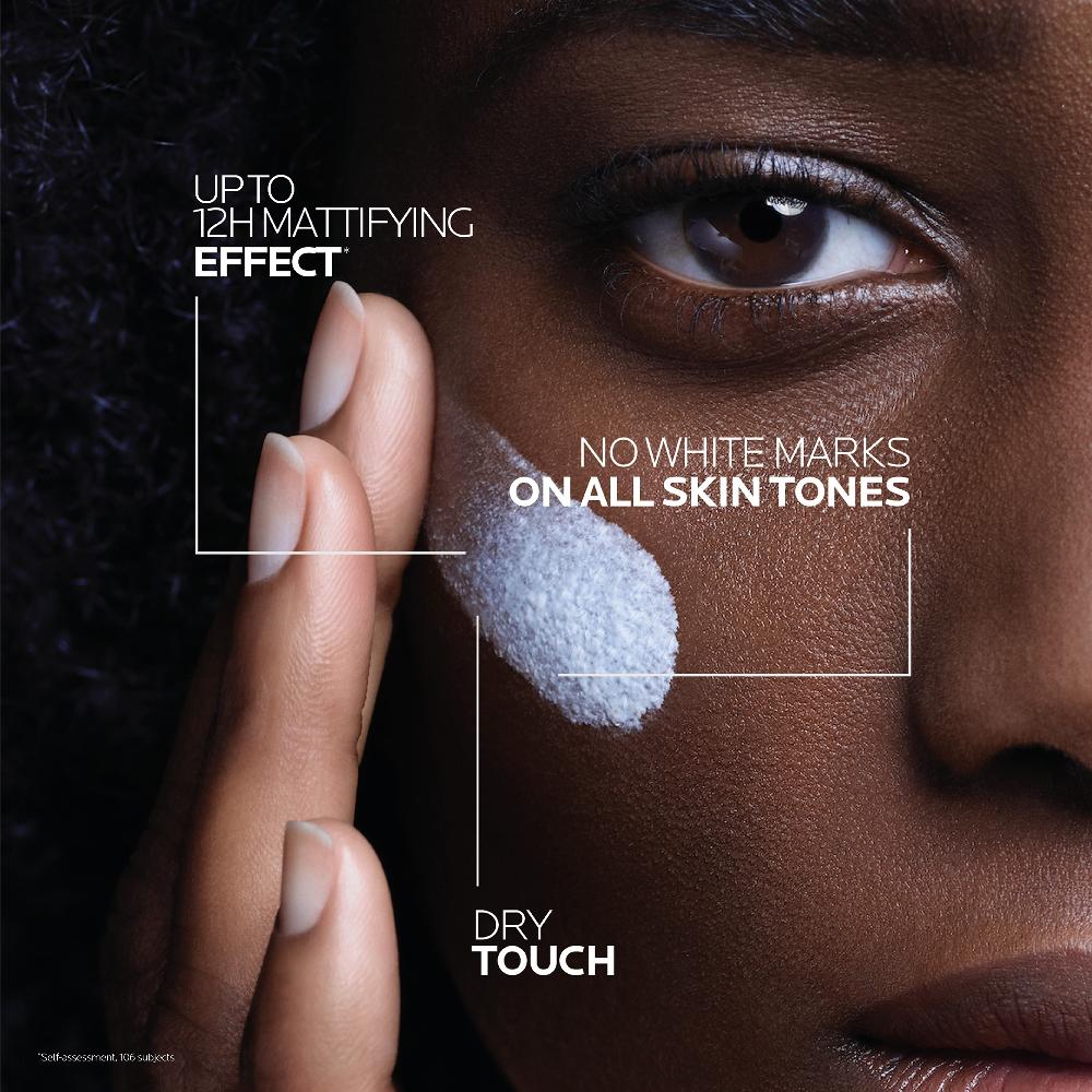 lookfantastic La Roche-Posay Anthelios Oil Control Fluid LSF 50+ für Fettige zu Unreinheiten Neigende Haut 50 ml Blitzangebot