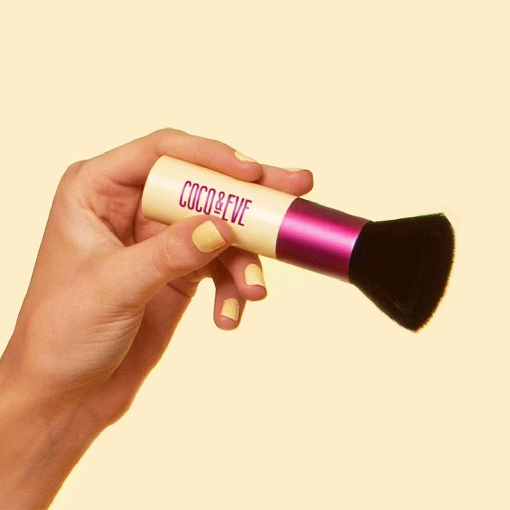 lookfantastic Coco & Eve Veganer Kabuki-Selbstbräunungspinsel Online