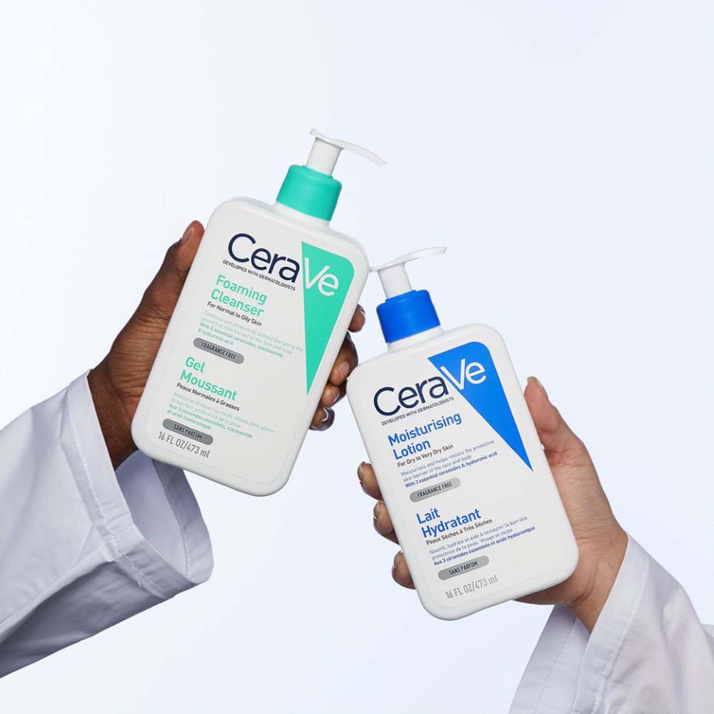 lookfantastic CeraVe Feuchtigkeitsspendende Lotion mit Ceramiden für Trockene bis Sehr Trockene Haut 236 ml Kostenloser Versand
