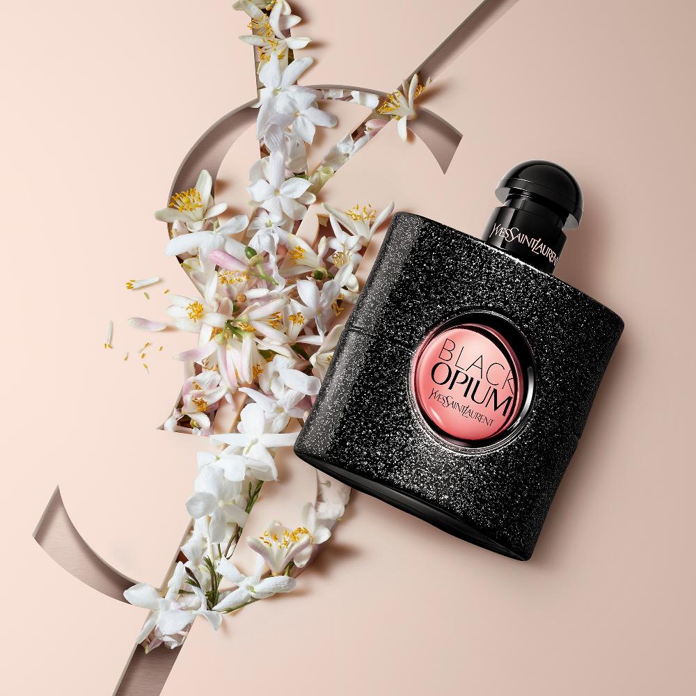 lookfantastic Yves Saint Laurent Black Opium Eau de Parfum 90ml + 10ml + Mini Loveshine Set Tägliche Deals