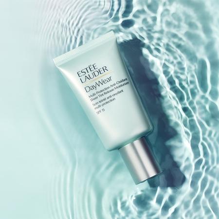 Estée Lauder Estée Lauder DayWear Multi-Protection Anti-Oxidant Sheer Tint Release Moisturizer SPF 15 tonisierende hydratierende Creme für alle Hauttypen Kostenloser Versand