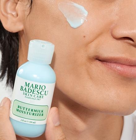 Mario Badescu Mario Badescu Buttermilk Moisturizer feuchtigkeitsspendende Creme für zarte Haut mit glättender Wirkung Kostenloser Versand international