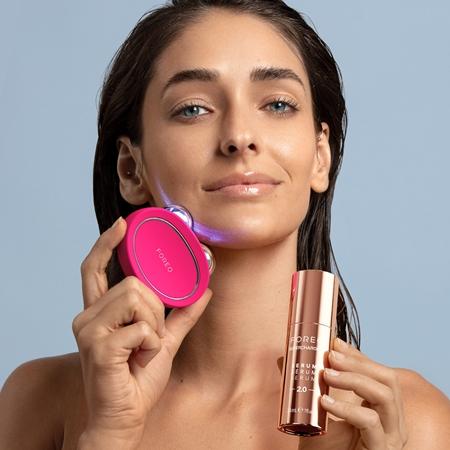FOREO FOREO BEAR™ 2 tonisierendes Mikrostrom-Gerät für das Gesicht Muttertagsangebot
