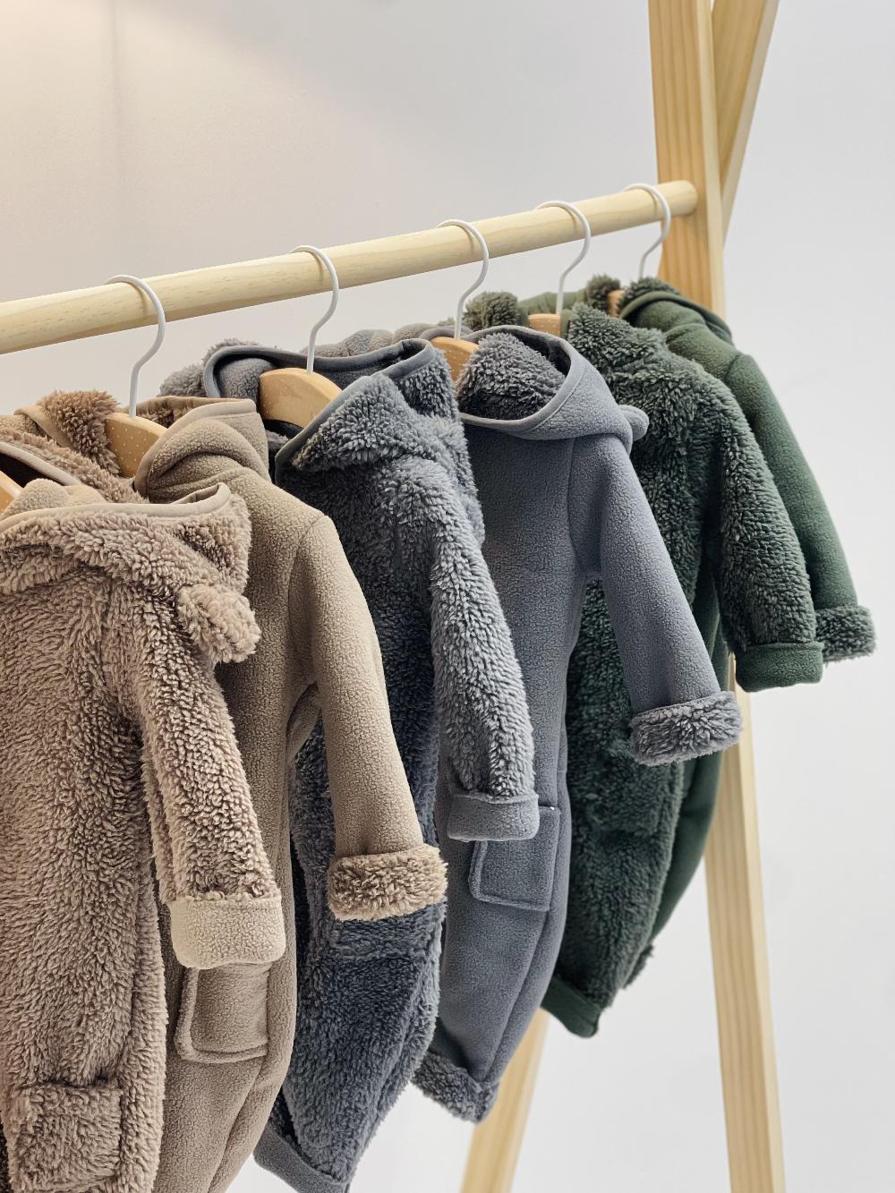 babymarkt Fleece Overall kuddel grau Muttertagsangebot